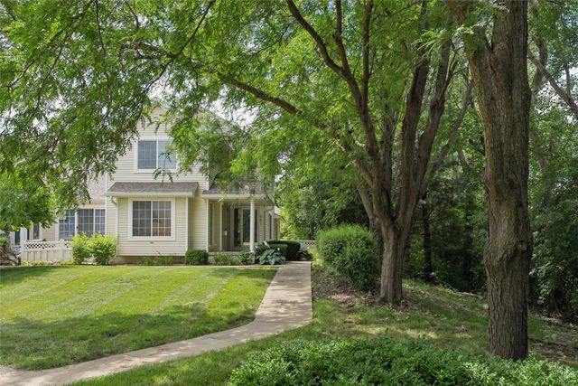 4425 Mills Civic Parkway 601, West Des Moines, IA 50265
