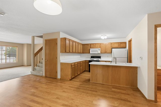 4425 Mills Civic Parkway 601, West Des Moines, IA 50265