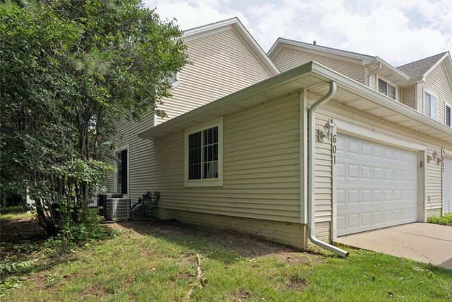 4425 Mills Civic Parkway 601, West Des Moines, IA 50265