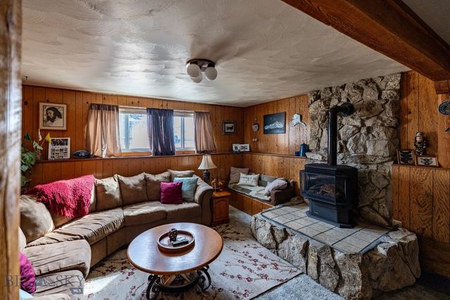 214 Beaverhead Lane, Dillon, MT 59725