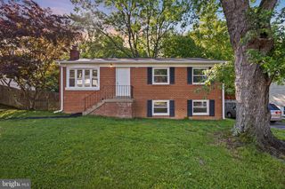 13907 LYNHURST DR, Woodbridge, VA 22193