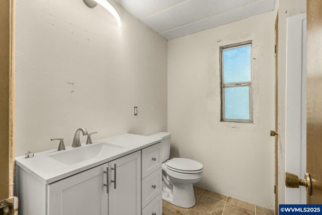 6855 20th Av, Salem, OR 97306