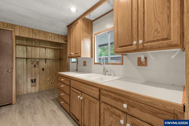 6855 20th Av, Salem, OR 97306