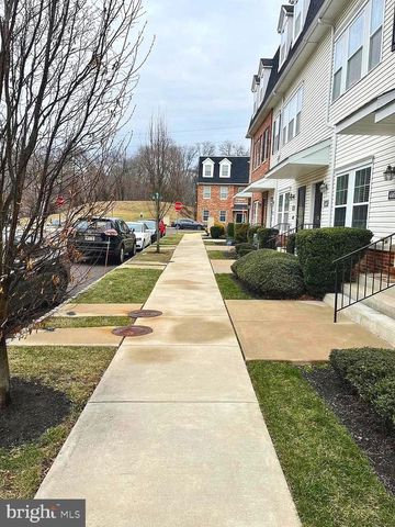 4461 RIVERVIEW LN, Philadelphia, PA 19129