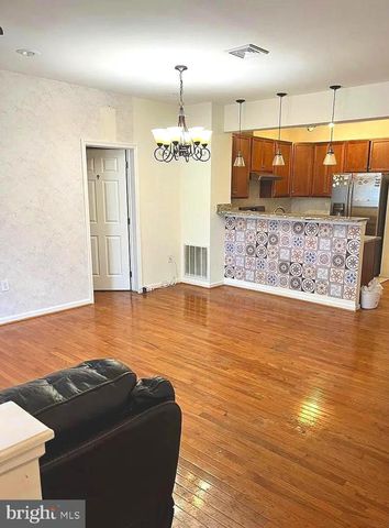 4461 RIVERVIEW LN, Philadelphia, PA 19129