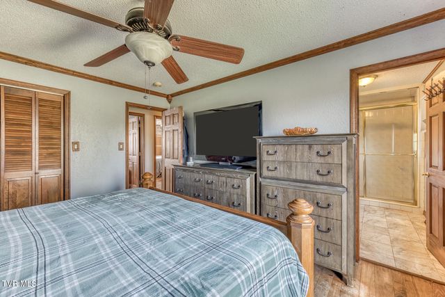 307 Sawyer Circle, Bluff City, TN 37618