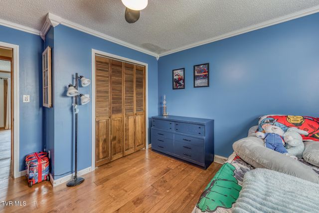 307 Sawyer Circle, Bluff City, TN 37618