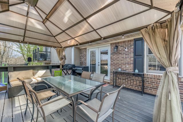 307 Sawyer Circle, Bluff City, TN 37618