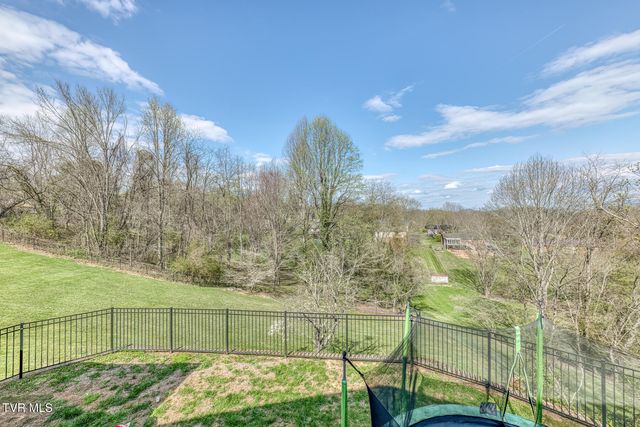 307 Sawyer Circle, Bluff City, TN 37618