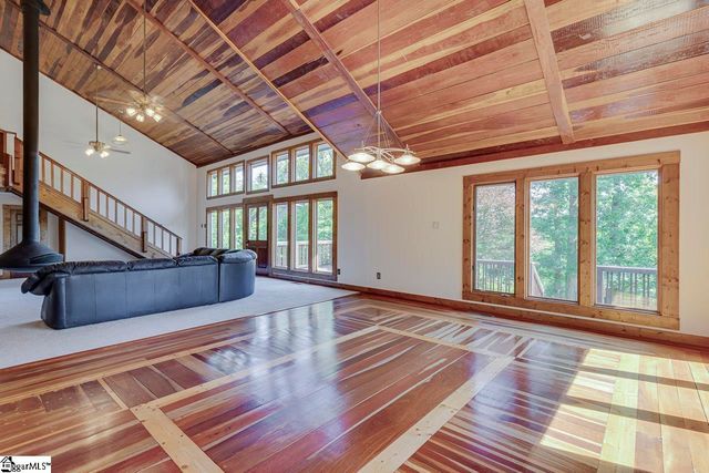 671 Rabbit Road, Travelers Rest, SC 29690