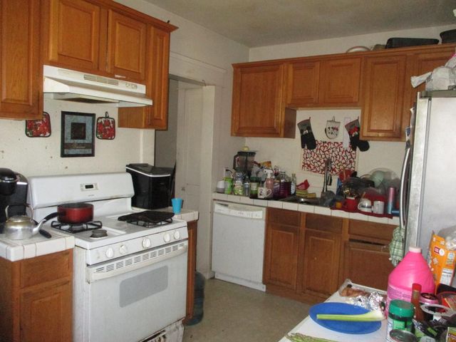 648 N Harrison, Stockton, CA 95203