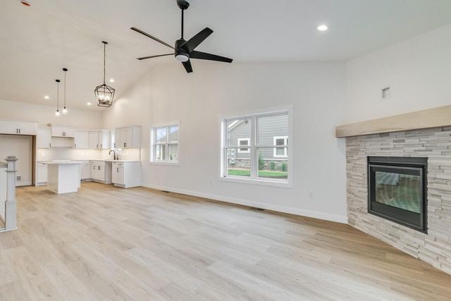 1635 Red Clover STREET, Holmen, WI 54636