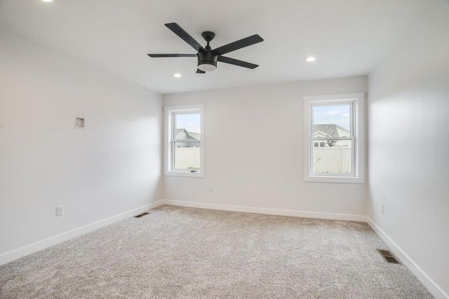1635 Red Clover STREET, Holmen, WI 54636