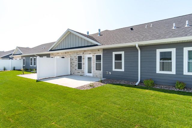 1635 Red Clover STREET, Holmen, WI 54636
