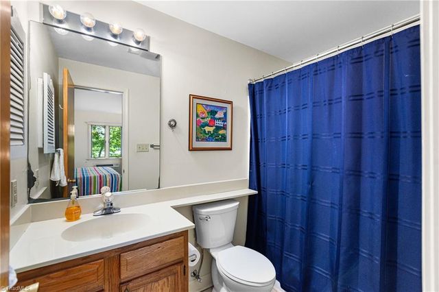 405 Waterway Drive, Lexington, NC 27292
