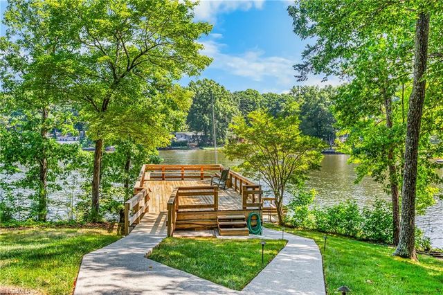 405 Waterway Drive, Lexington, NC 27292