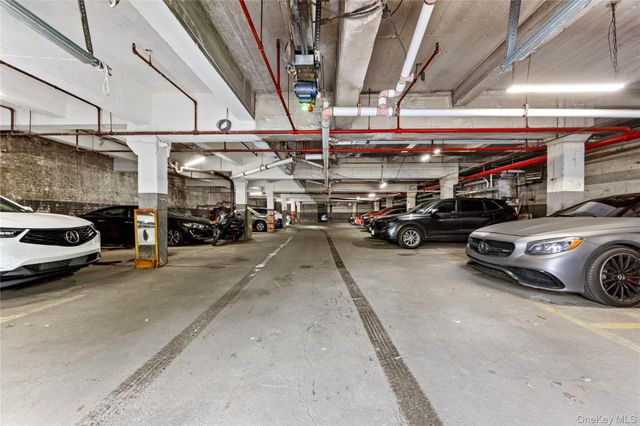 2275 Cruger Ave 3A, Bronx, NY 10467