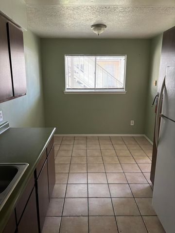 11009 Towner Avenue NE, Albuquerque, NM 87112