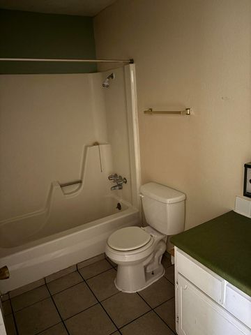 11009 Towner Avenue NE, Albuquerque, NM 87112