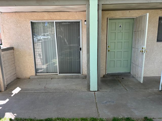 11009 Towner Avenue NE, Albuquerque, NM 87112