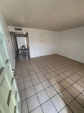 11009 Towner Avenue NE, Albuquerque, NM 87112