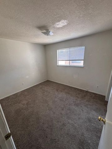 11009 Towner Avenue NE, Albuquerque, NM 87112