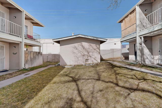 11009 Towner Avenue NE, Albuquerque, NM 87112