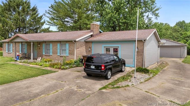 2610 S College Hills Dr, Hanover, IN 47243