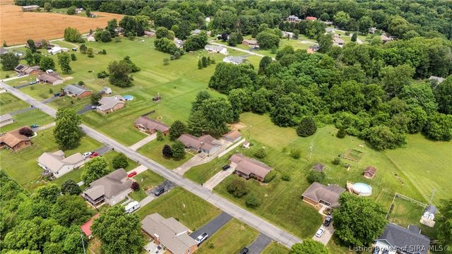 2610 S College Hills Dr, Hanover, IN 47243