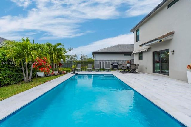 2981 Shortleaf Ave, Oakland Park, FL 33311