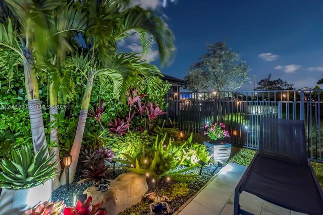 2981 Shortleaf Ave, Oakland Park, FL 33311