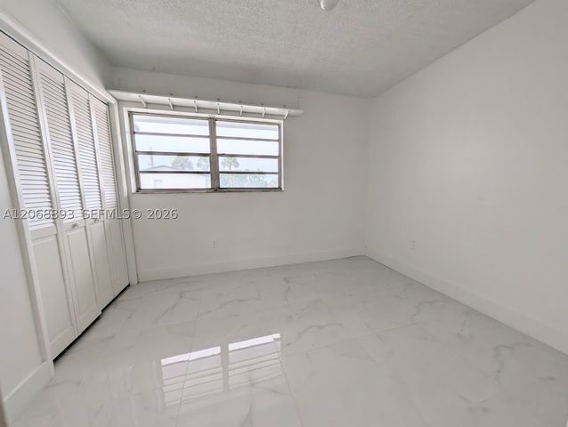 21 SW 109th Ave B5, Sweetwater, FL 33174