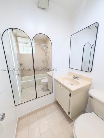 21 SW 109th Ave B5, Sweetwater, FL 33174