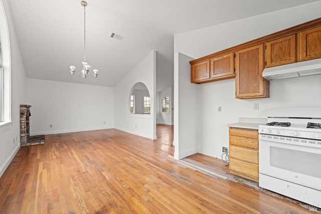 1120 Camellia Ln, Suisun City, CA 94585