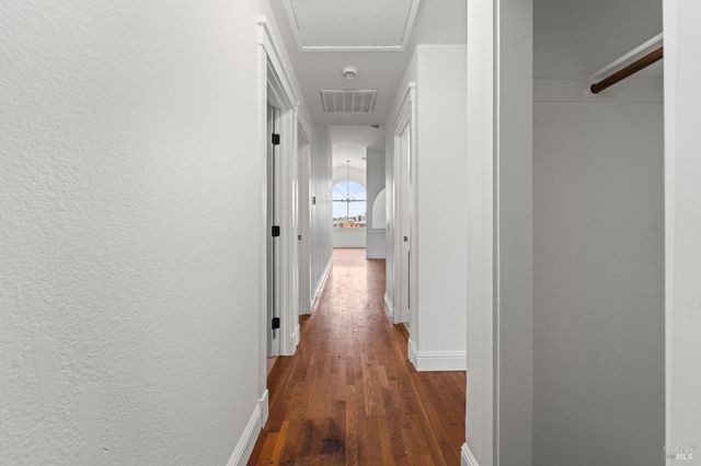 1120 Camellia Ln, Suisun City, CA 94585