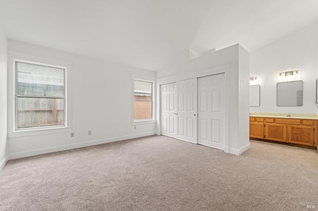 1120 Camellia Ln, Suisun City, CA 94585