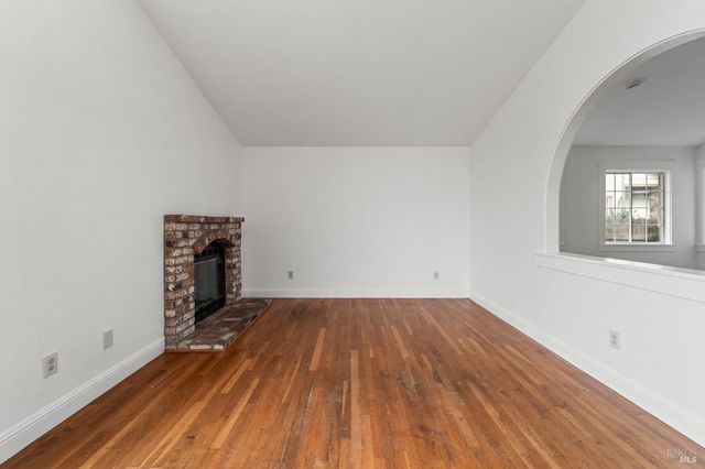 1120 Camellia Ln, Suisun City, CA 94585