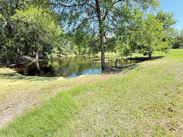 288 County Road 4430, Whitewright, TX 75491