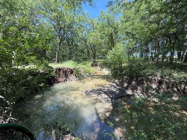 288 County Road 4430, Whitewright, TX 75491