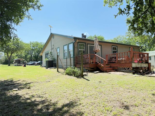 288 County Road 4430, Whitewright, TX 75491