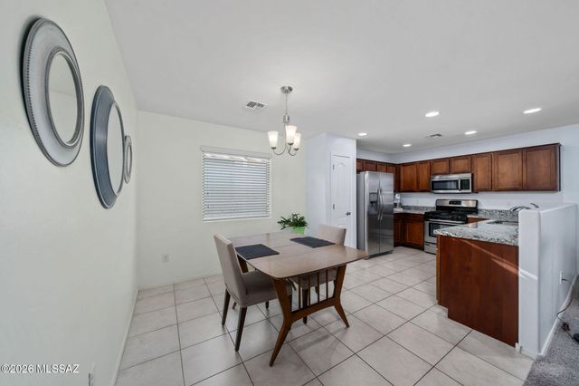 1340 W Vuelta Las Campanas, Sahuarita, AZ 85629