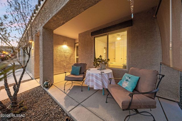 1340 W Vuelta Las Campanas, Sahuarita, AZ 85629