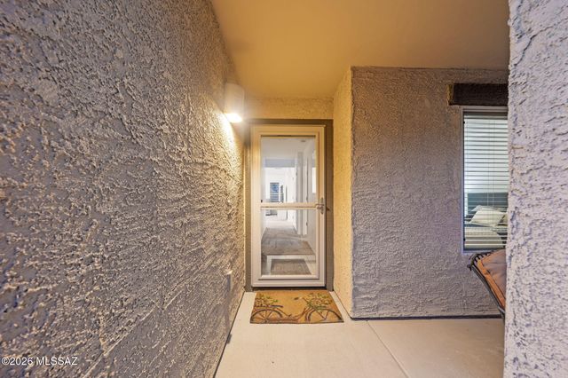 1340 W Vuelta Las Campanas, Sahuarita, AZ 85629