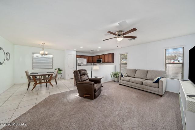 1340 W Vuelta Las Campanas, Sahuarita, AZ 85629