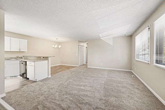 6123 78th Avenue N, Brooklyn Park, MN 55443