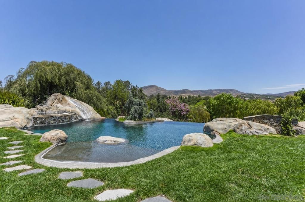 7030 Caminito De Conejos, Rancho Santa Fe, CA 92067 — photo 2