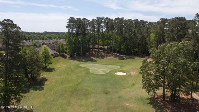 110 Willow Crest Circle, Brandon, MS 39047