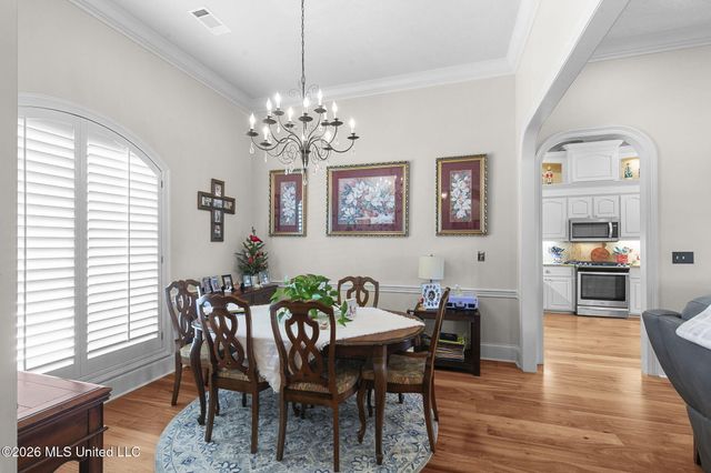 110 Willow Crest Circle, Brandon, MS 39047