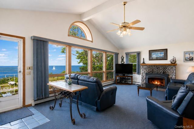 120 Soundview Drive, Rocky Point, NY 11778