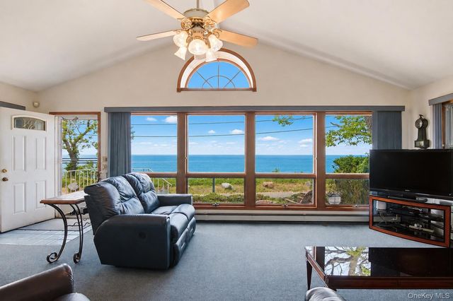 120 Soundview Drive, Rocky Point, NY 11778